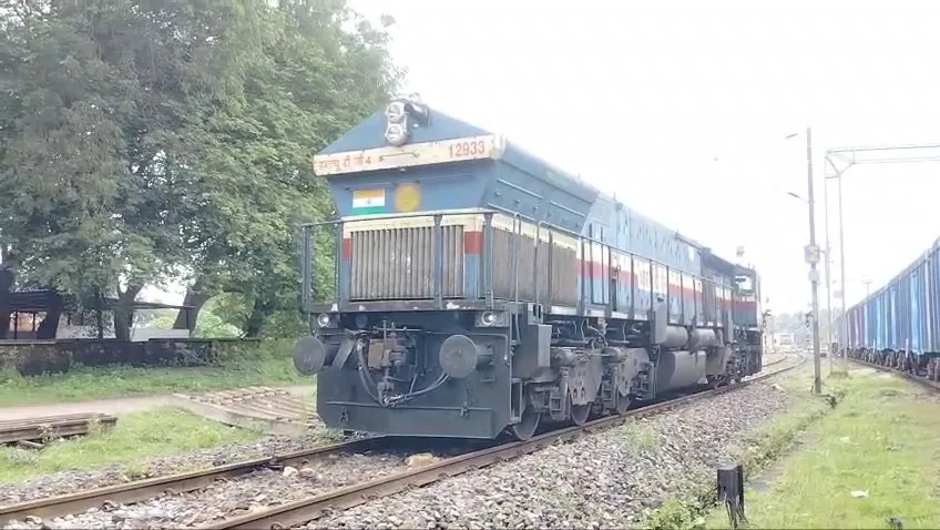 Manoharpur Train Accident News