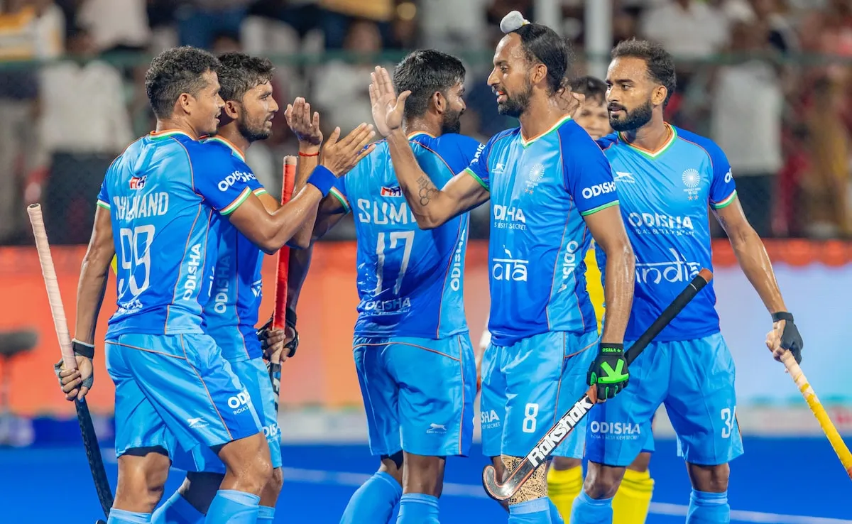 m785v144 indian hockey team x