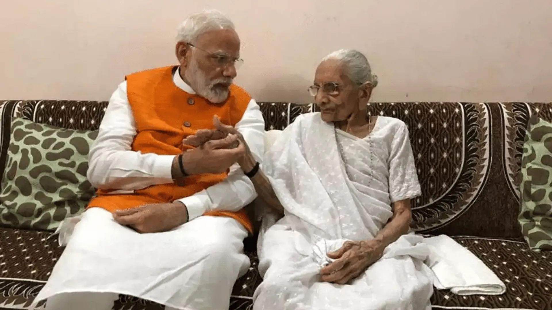PM Modi Controversy Reply