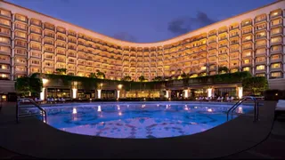 Taj Hotel bomb Threat