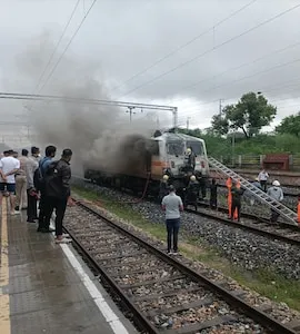 Garib Rath Express Fire (credit-sm)