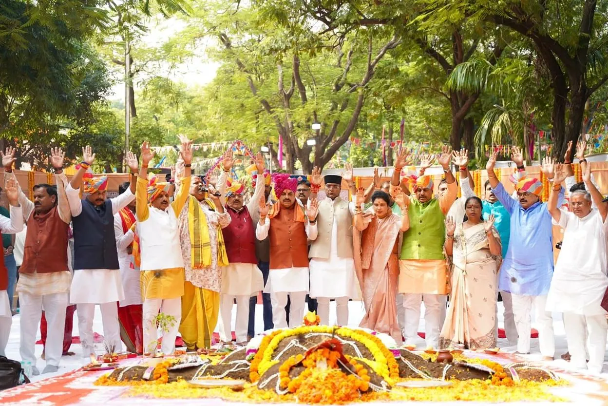 Mathura Vrindavan Govardhan Puja (credit-sm)