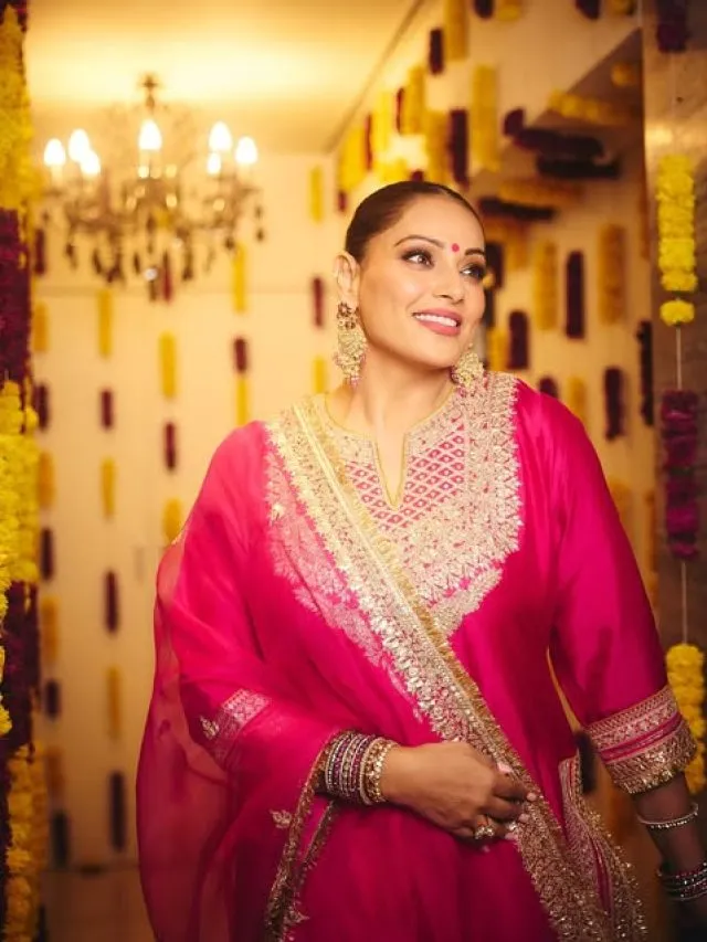Bipasha basu tradiitional look