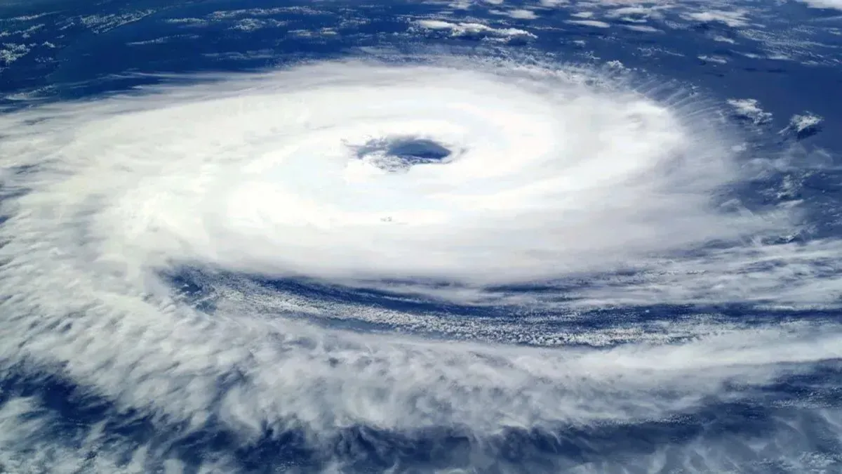 How Cyclone Formed
