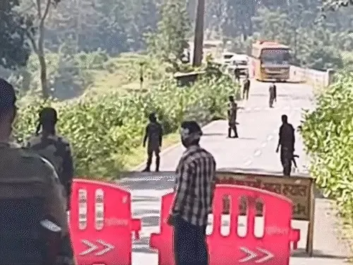 100 Naxals Surrender,