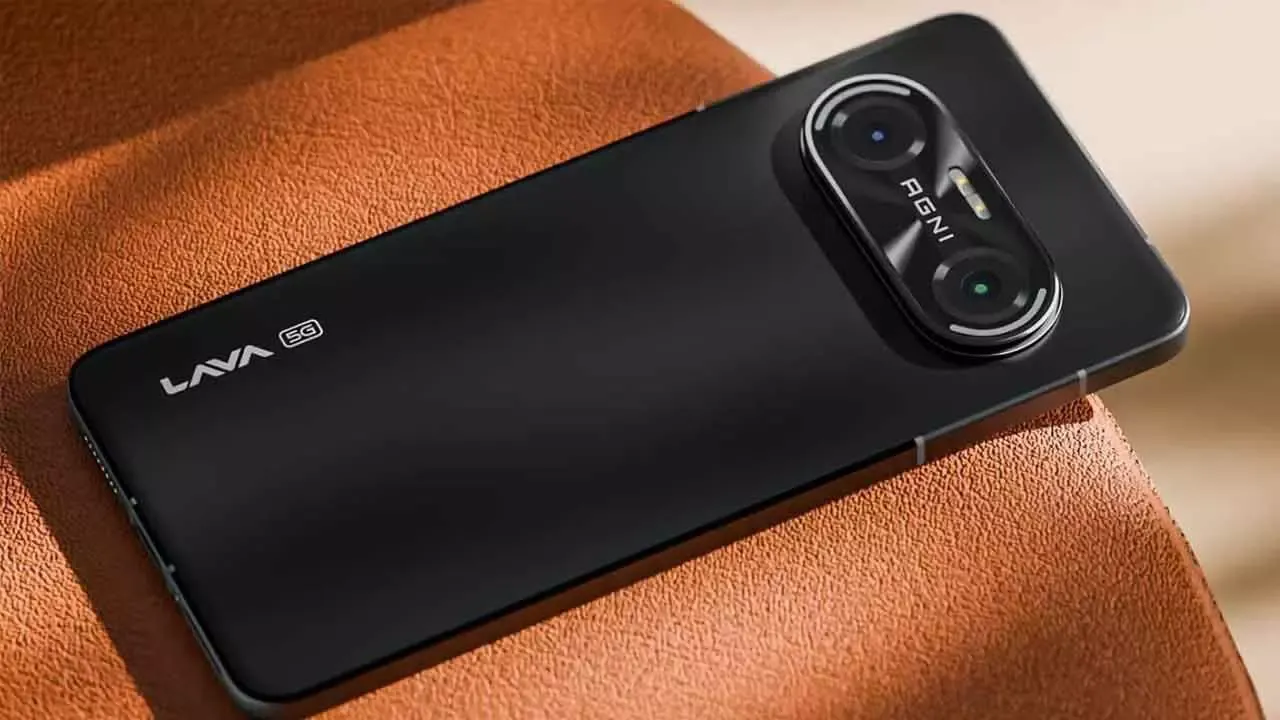 Lava Agni 4 VS Realme GT 8 Pro