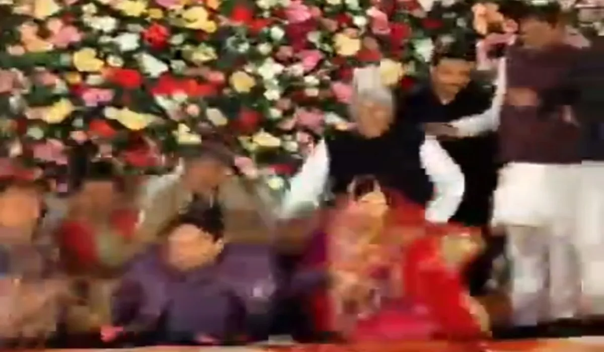 Ballia Stage Collapse