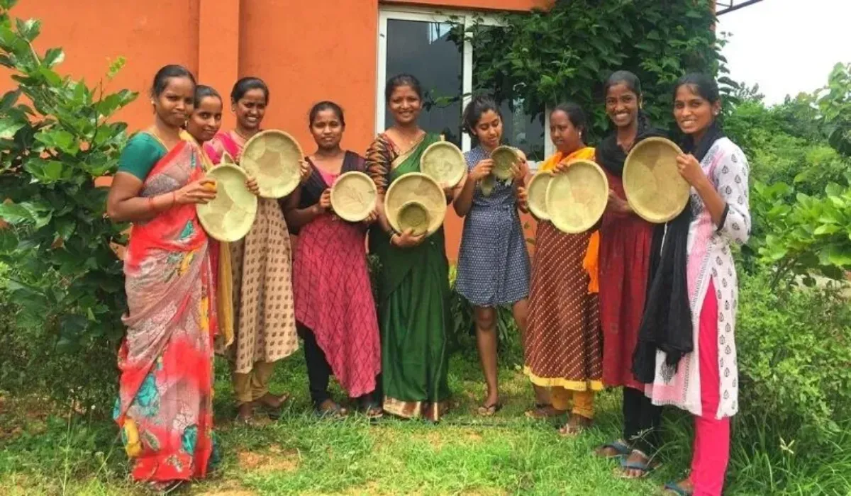 Banana Leaf Plates