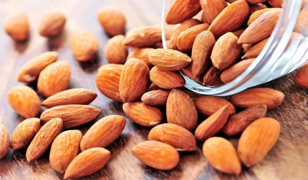 Benefits of Soaked Almonds