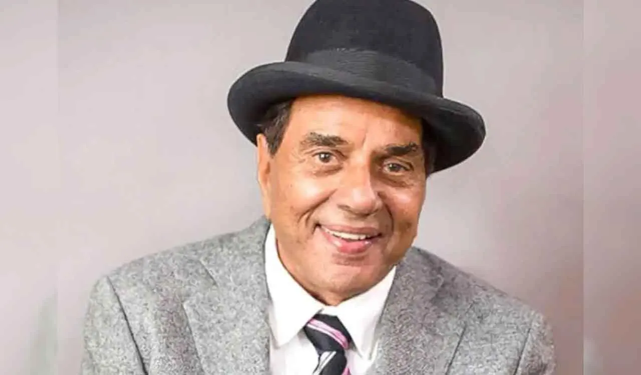 Dharmendra Best Movies - Source : Social Media