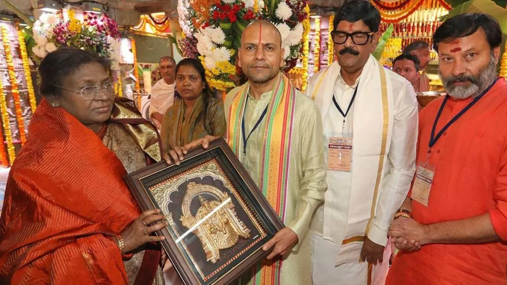 President Draupadi Murmu offers prayers at Sri Padmavati Temple in Tirupati