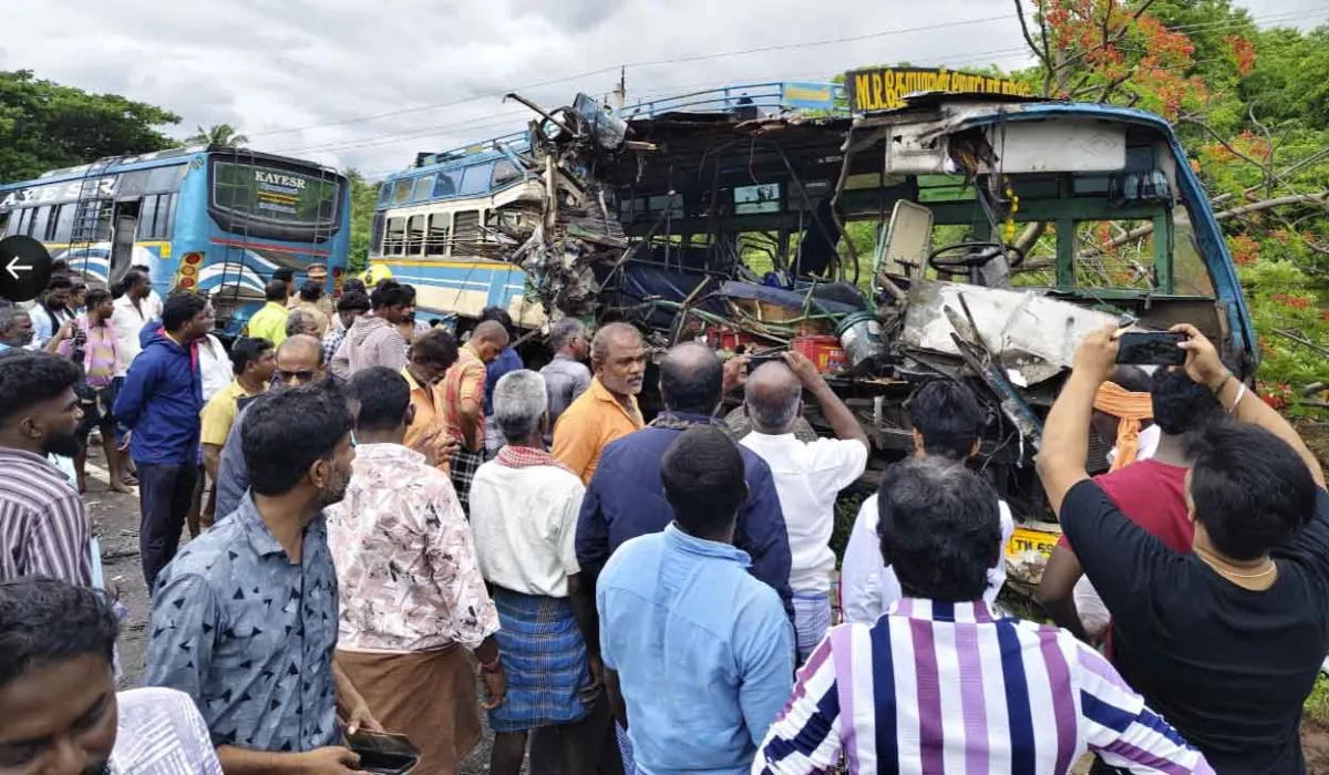 Tamil Nadu Bus Collide
