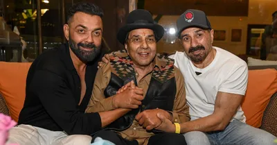 Actor Dharmendra Net Worth( Source: Social Media)