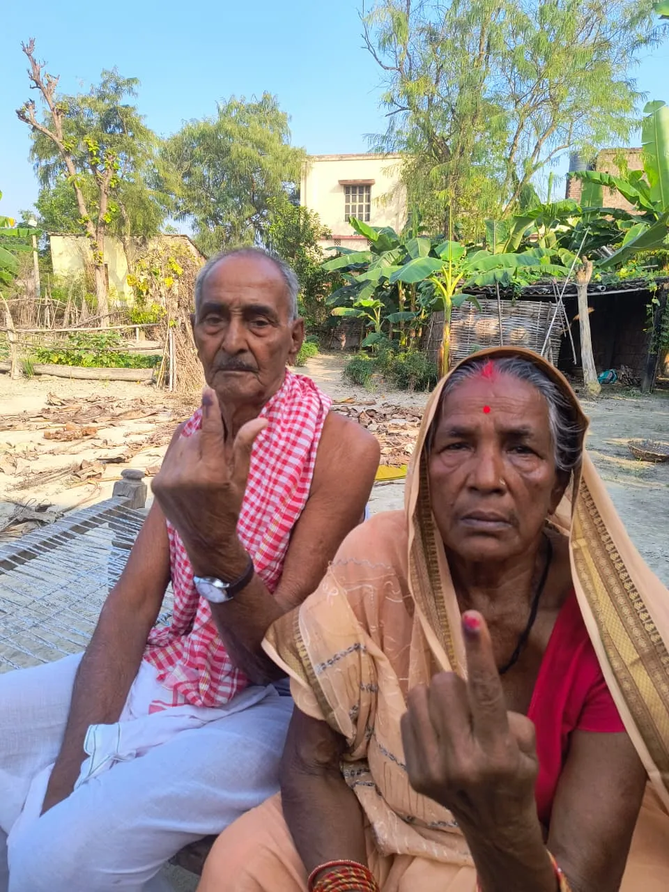 बुजुर्गों में चुनाव को लेकर अधिक उत्साह