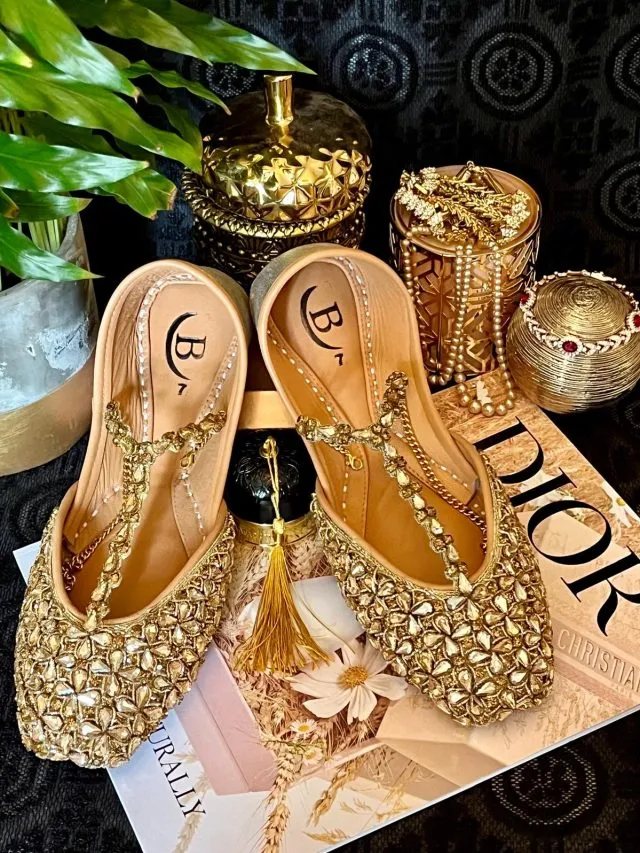 0B013E6D-4A4A-4893-8D73-6CA59AD6BB81