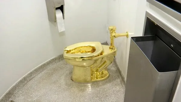 Golden Toilet Seat