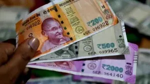Nepal Lifts Ban on Indian Currency