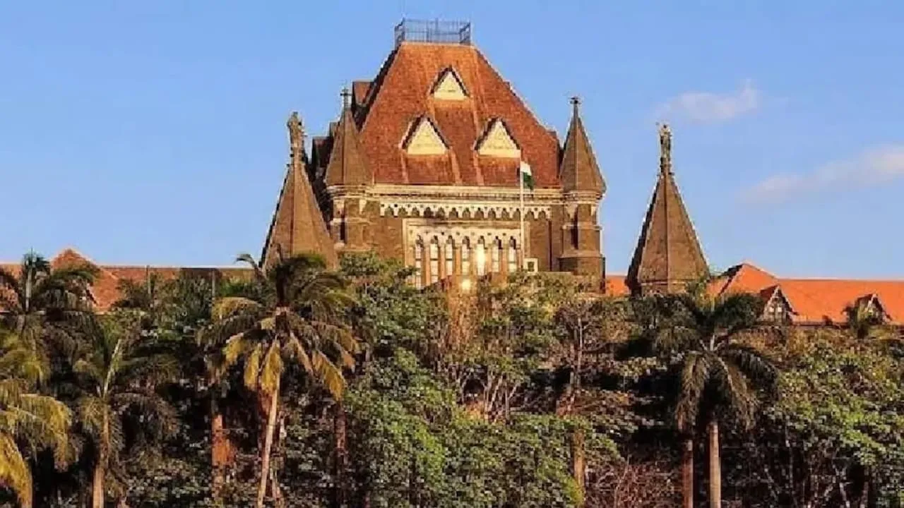 Bombay High Court on Mumbai Pollution (Image- Social Media)