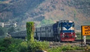 longest train route in india