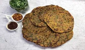 Methi Thepla Recipe in Hindi