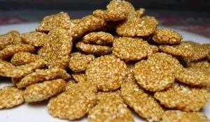 Revdi Recipe in Hindi