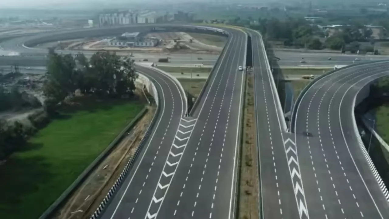 Delhi Mumbai Expressway Updates ( credit S-M)