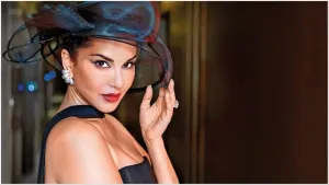 Sunny Leone Mathura