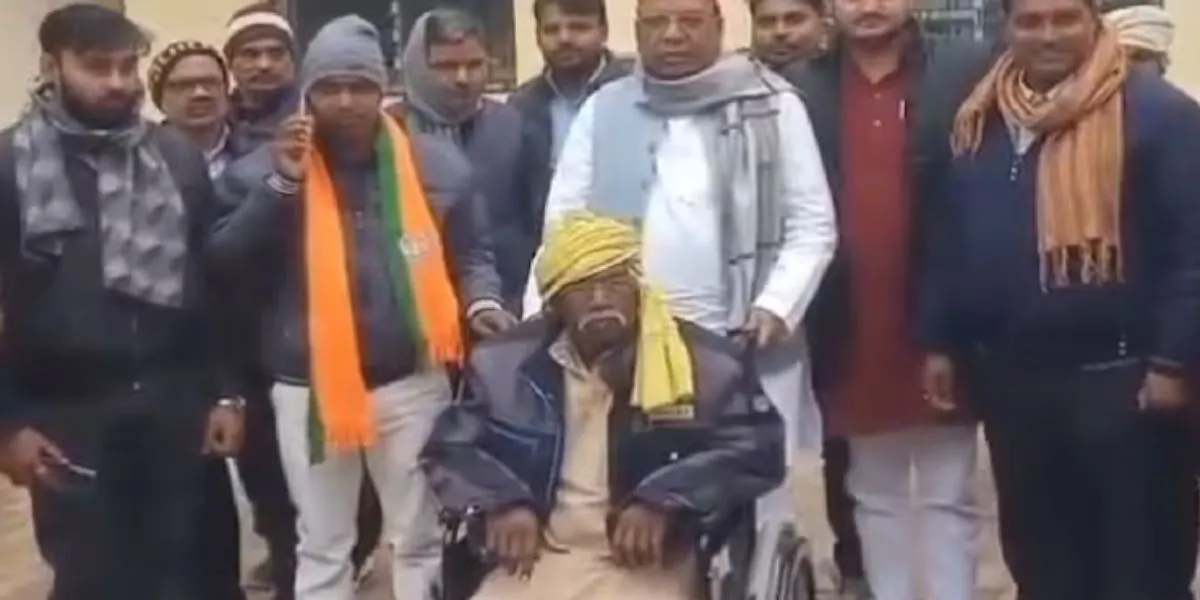 Sultanpur Wheelchair Viral Video (Image- Social Media)