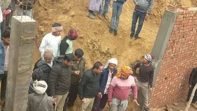Agra Basement collapse