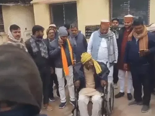 Sultanpur Wheelchair Viral Video (Image- Social Media)