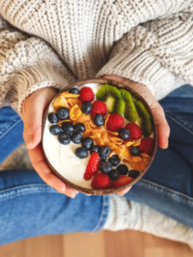 Healthy Foods: सर्दियों में खून बढ़ाने के लिए खाएं ये 7 हेल्दी फूड्स