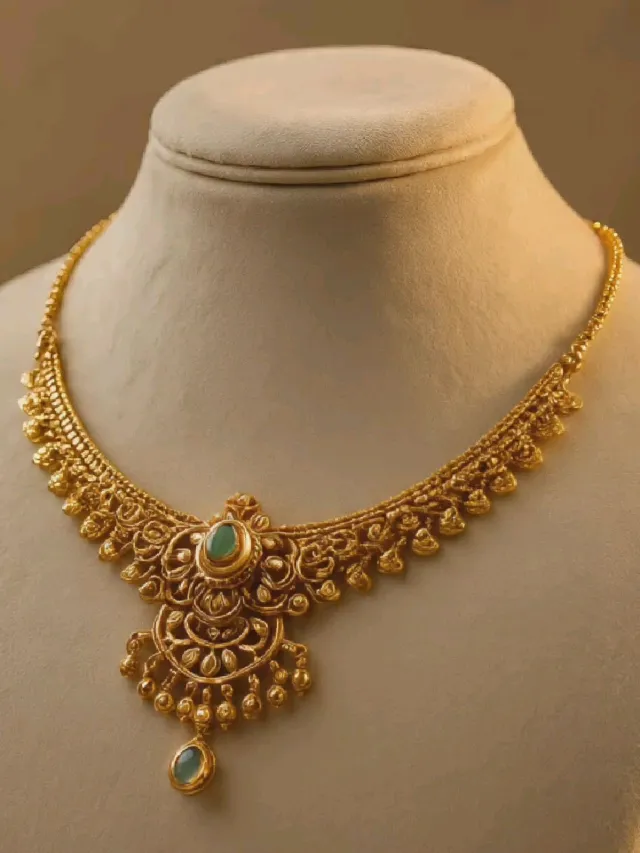 Gold Silver Rate Today 10 Dec: आज सोना हुआ सस्ता तो चांदी की चमक भी पड़ी फीकी, देखें ताजा रेट