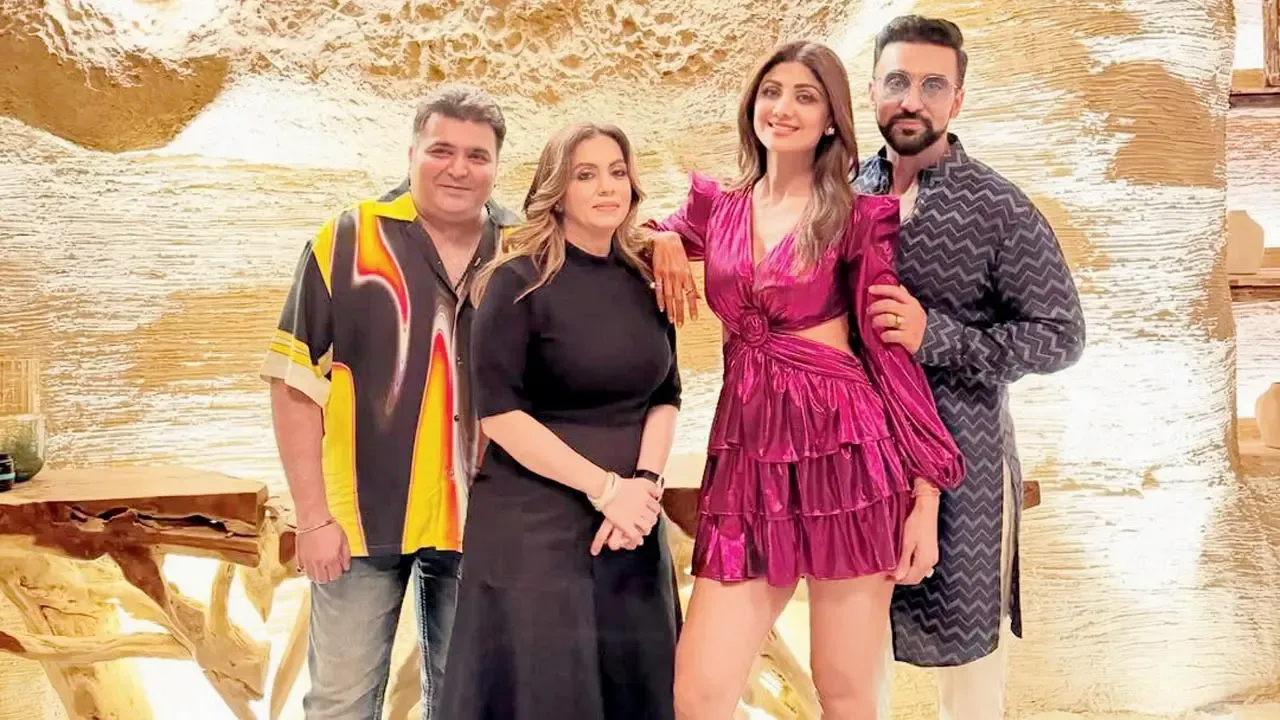 IT Raids At Shilpa Shetty Bastian Dadar