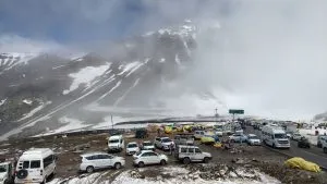 Rohtang Pass Traffic Jam