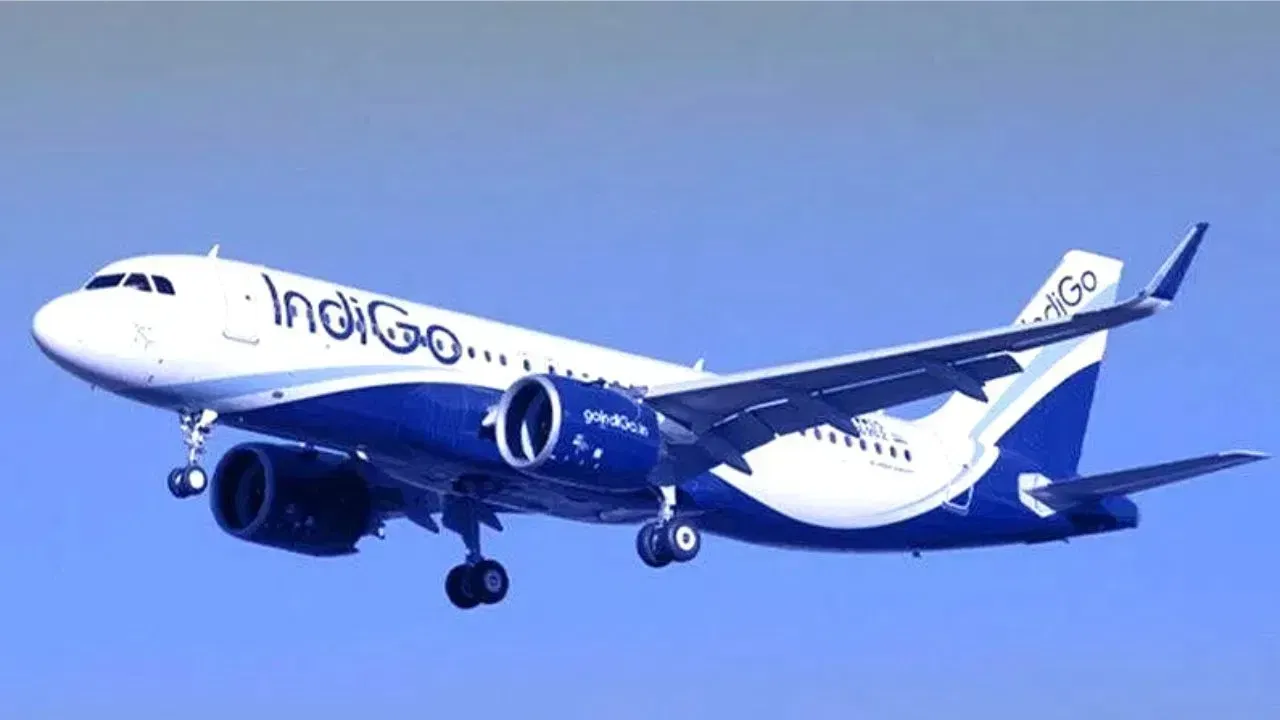 Indigo Cancels 650 flights today ( credit S-M)