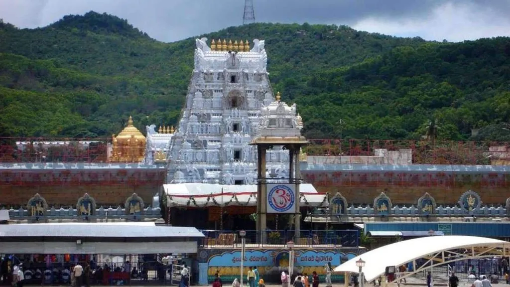 Tirupati Temple Shawl Scam (source s-m)