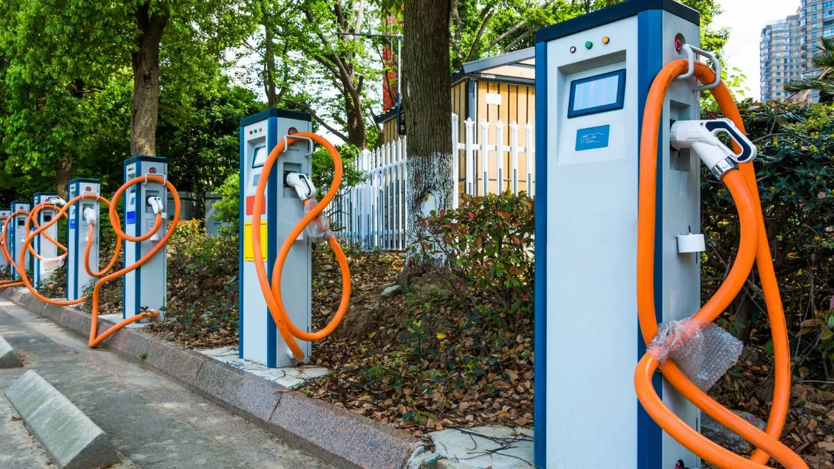 Delhi EV Charging Station