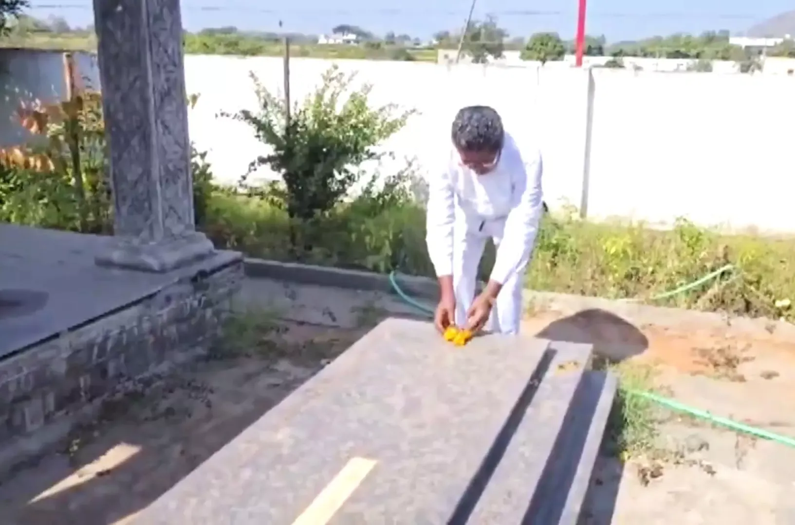 Telangana Man Builds Grave