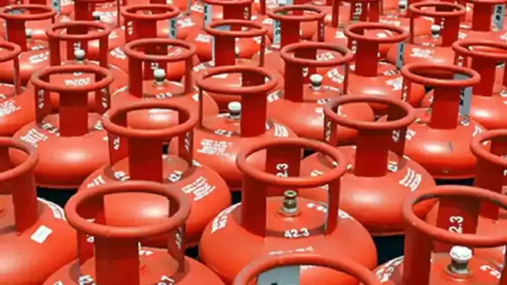 LPG Cylinder Price Hike (Image- Social Media)