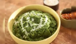 palak ki khichdi kaise bnaye