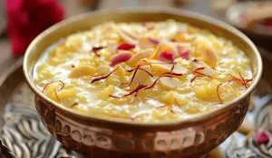 Saraswati Puja ke Din Kya Bhog Bnaye