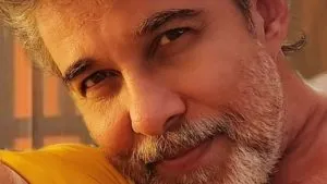 Deepak Tijori News