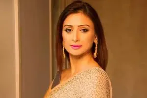 Gauri Pradhan fee