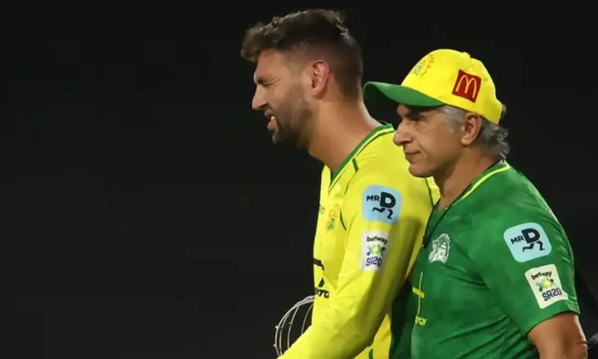 Donovan Ferreira Shoulder Injury