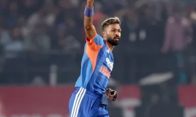 Hardik Pandya Angry on Murali Kartik