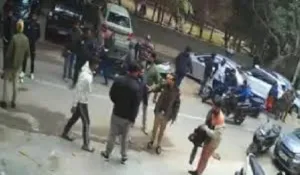 Laxmi Nagar Viral Video