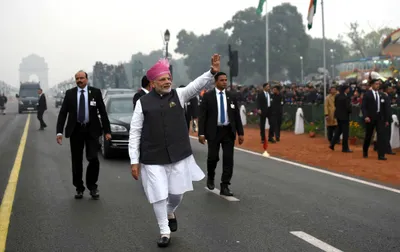 PM Narendra Modi Protocol Break