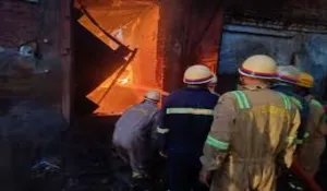 Patna plastic factory fire