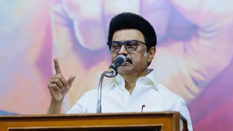 CM Stalin distribute Free Laptop For College Students