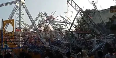 Swing Collapse in Jhabua ( source: social media )